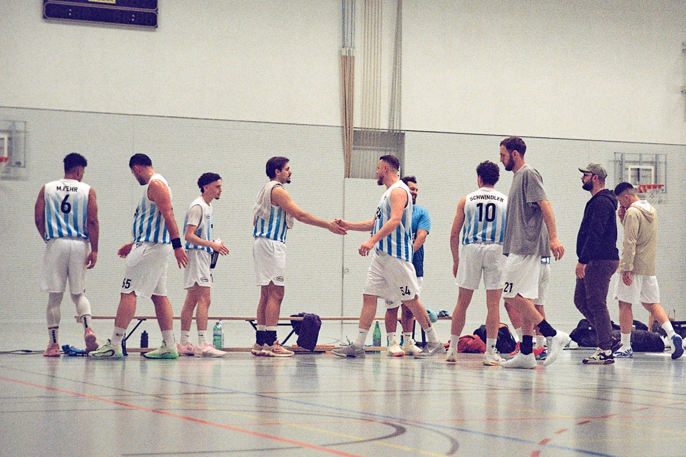 Stingerz Zürich Basketball 3